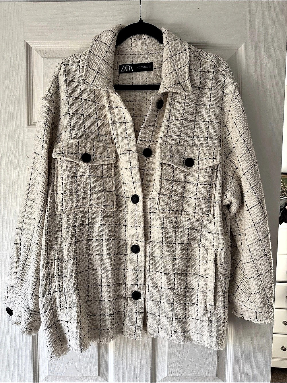 Zara Textured Check Shacket in Cream & Black Size Medium